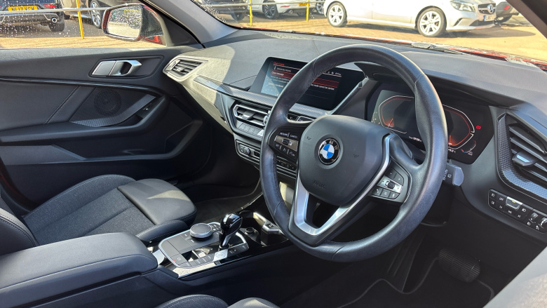 BMW 1 Series 118i [136] Sport 5dr Step Auto [Live Cockpit Pro] Petrol Hatchback
